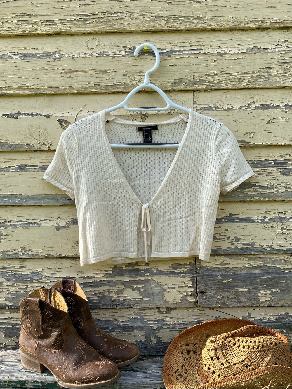 Tie-Front Ribbed Crop Top in Cream